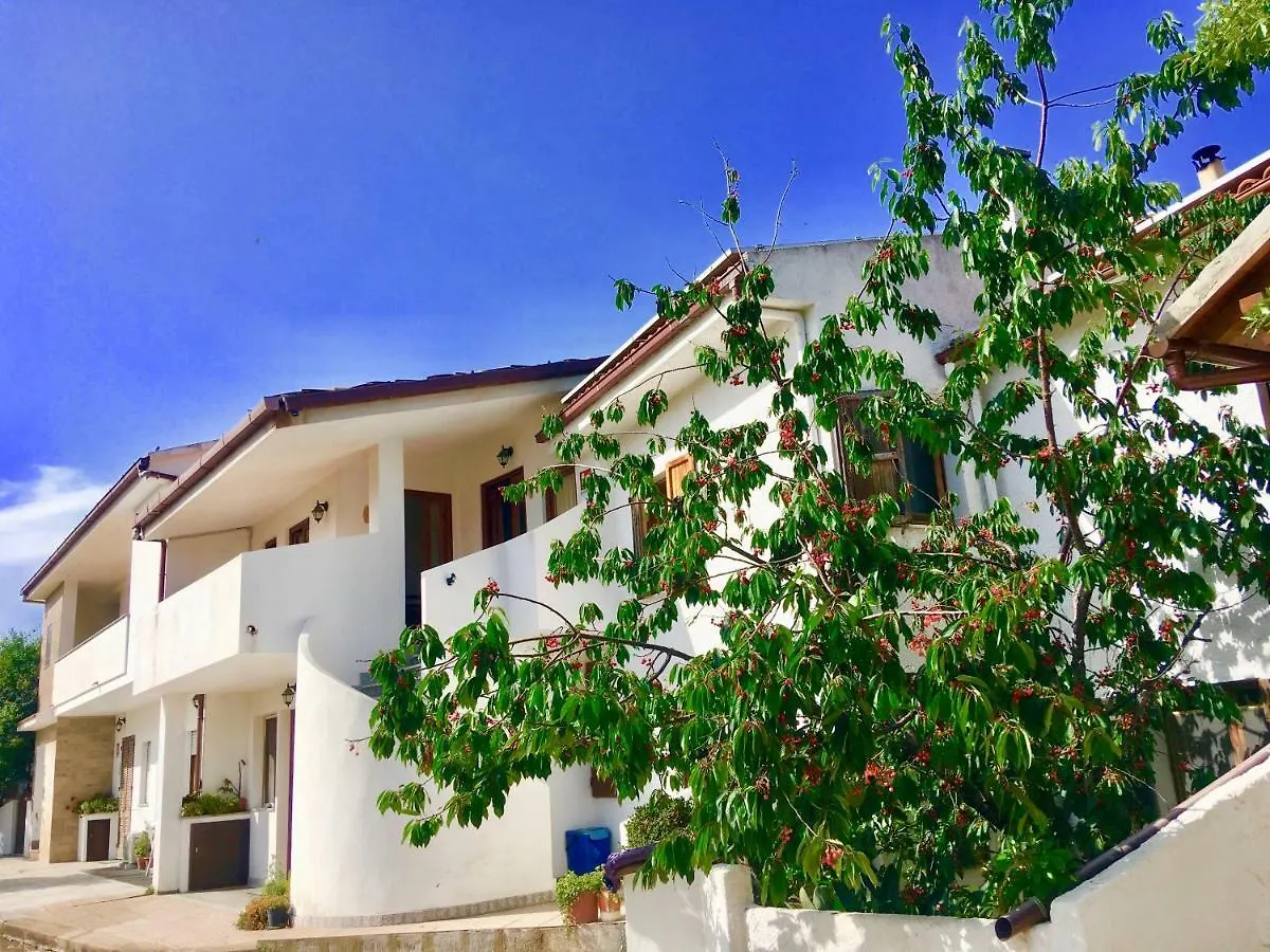 Apartment Valentina Tergu